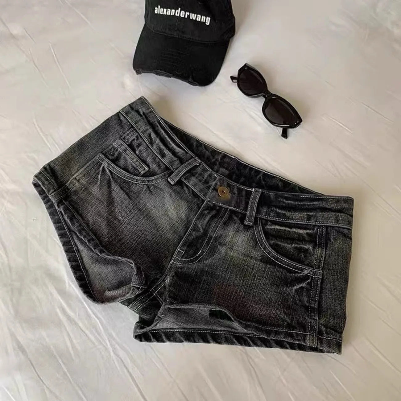 American Y2K Retro Graffiti British Flag Short Jeans Harajuku Women's Washed Denim Shorts Tight Low Waist Shorts