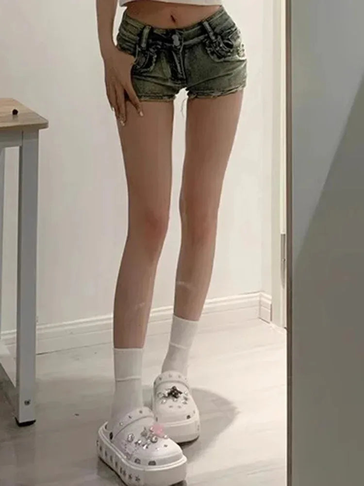 American vintage hot girl denim shorts female summer new low waist show thin high street design feeling pack hip ultra short hot